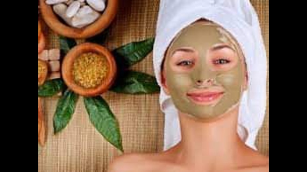 How To Use Multani Mitti For Acne-