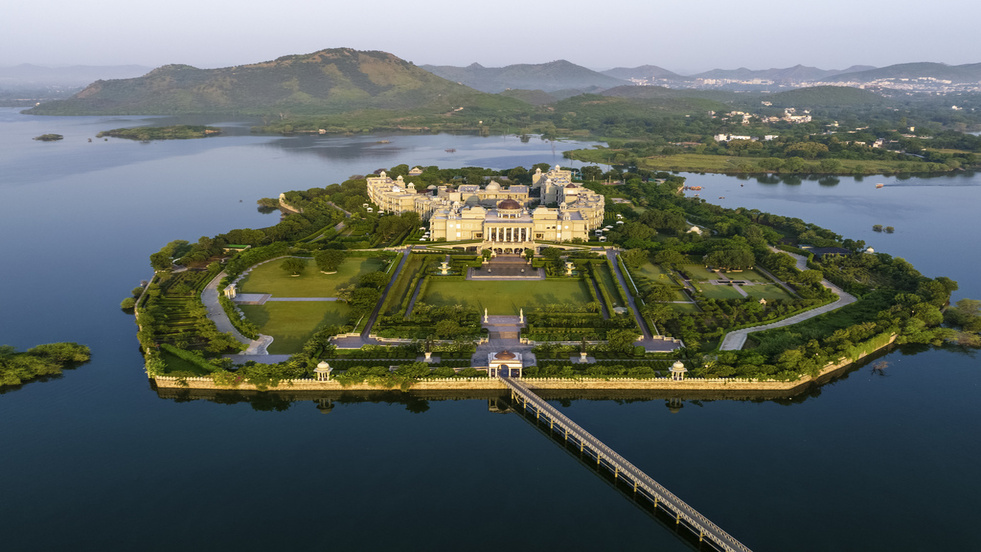 The Venice of the East: Exploring the Romantic Charms of Udaipur